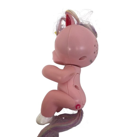 Fingerlings Talking Baby Unicorn Pink Gemma 5" 3707 - Picture 4 of 6
